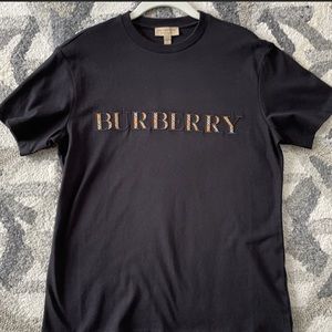 Burberry Tshirt